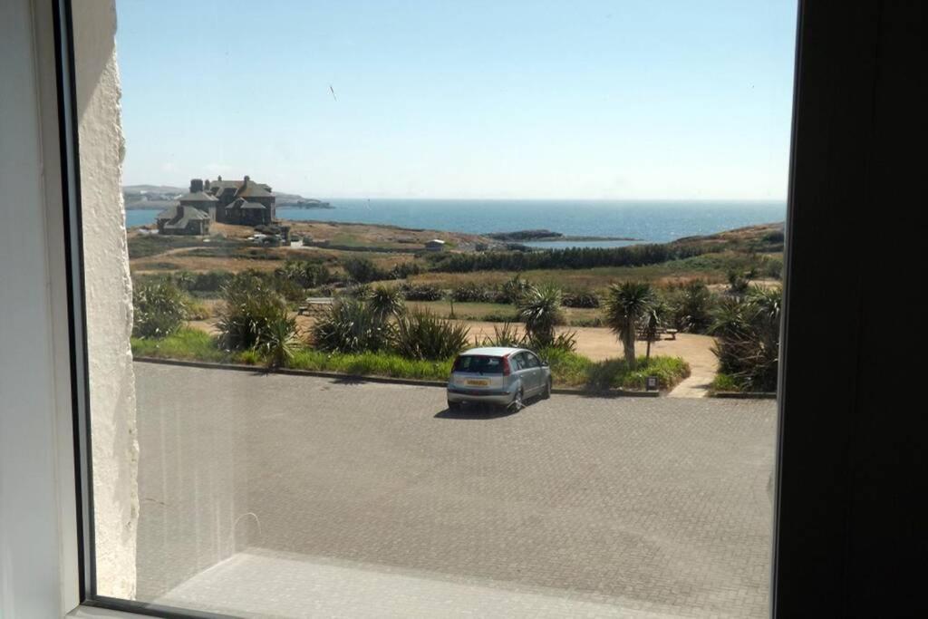 Plas Darien-3 Bed Apt- Sea Views - Sleeps 5 Trearddur Ngoại thất bức ảnh