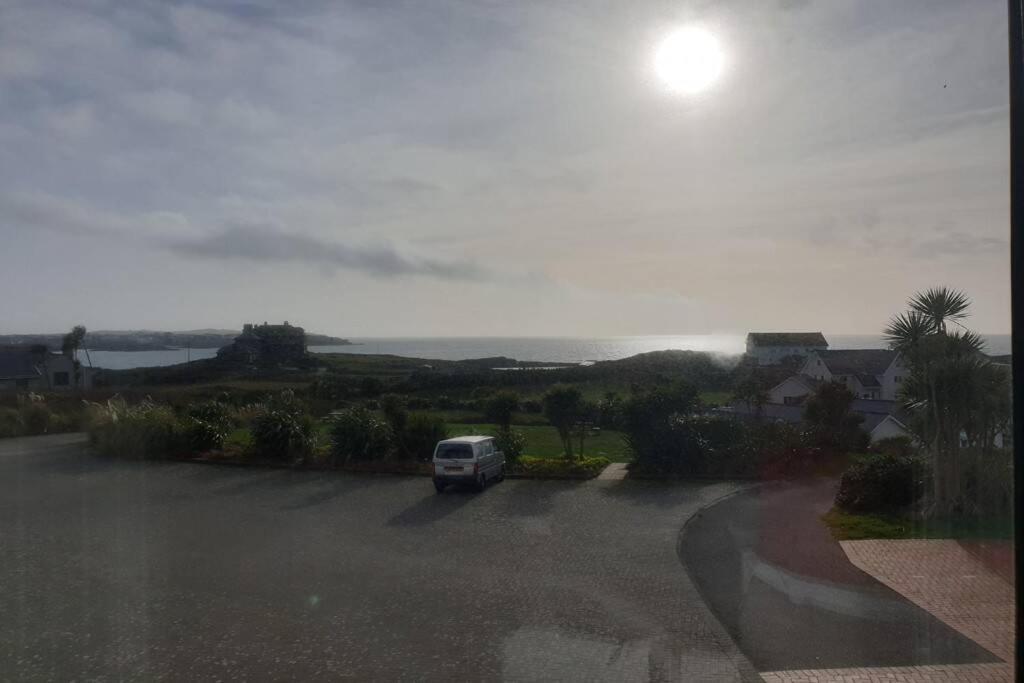 Plas Darien-3 Bed Apt- Sea Views - Sleeps 5 Trearddur Ngoại thất bức ảnh