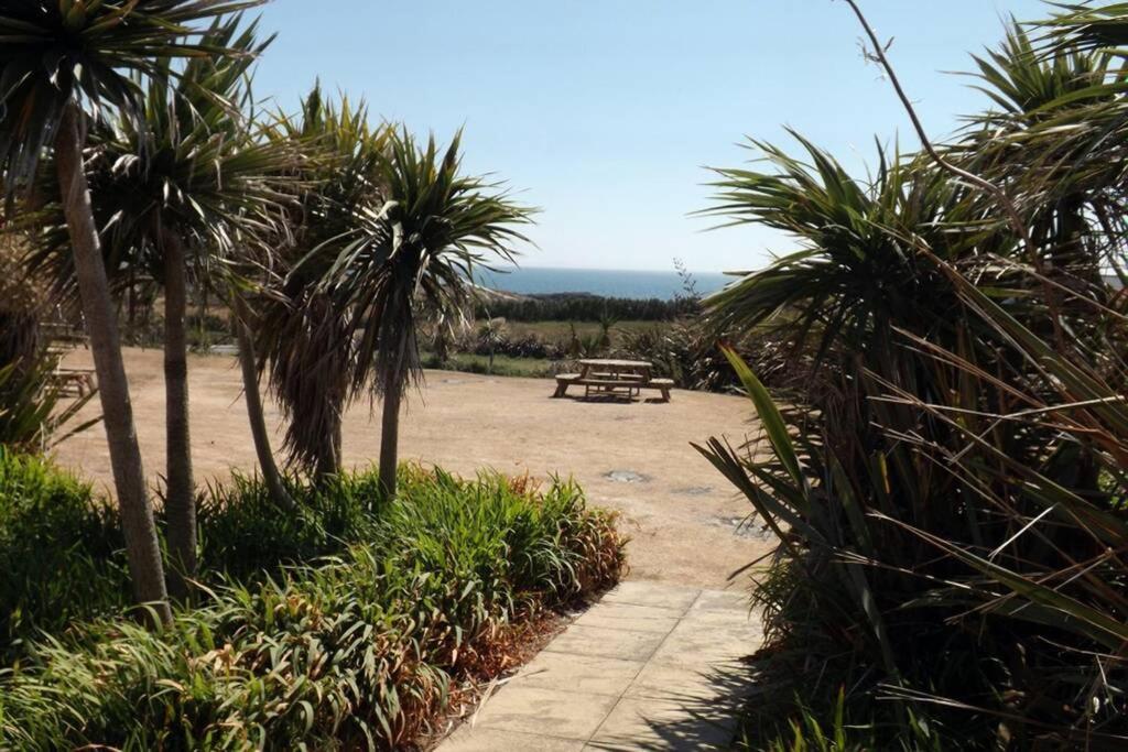 Plas Darien-3 Bed Apt- Sea Views - Sleeps 5 Trearddur Ngoại thất bức ảnh